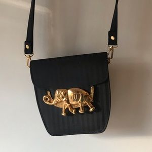 Vintage crossbody bag with elephant
